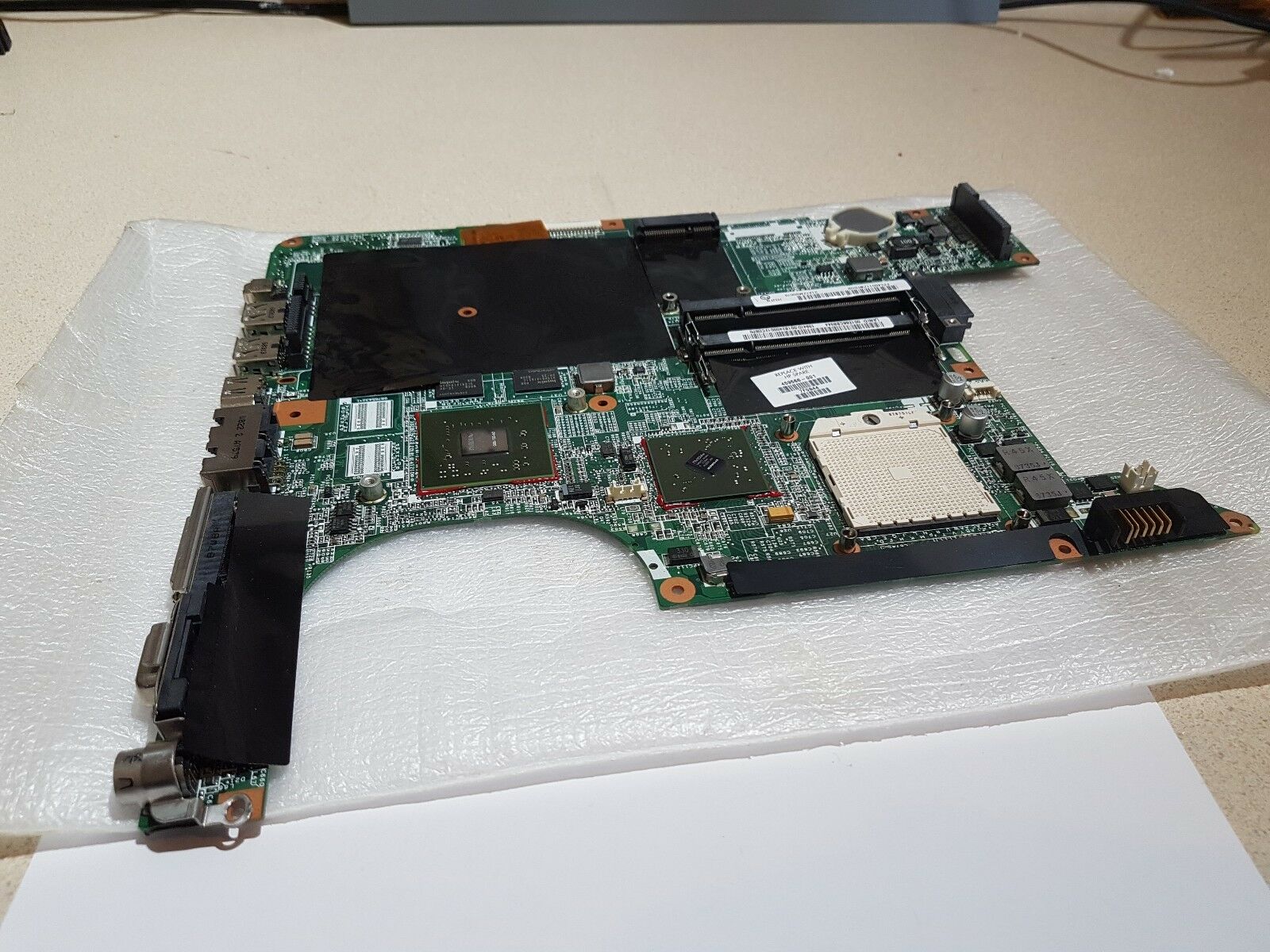for HP laptop DV9000 DV9500 DV9700 DV9800 459566-001 AMD motherboard UPC: Does not apply Memory Type: DDR2