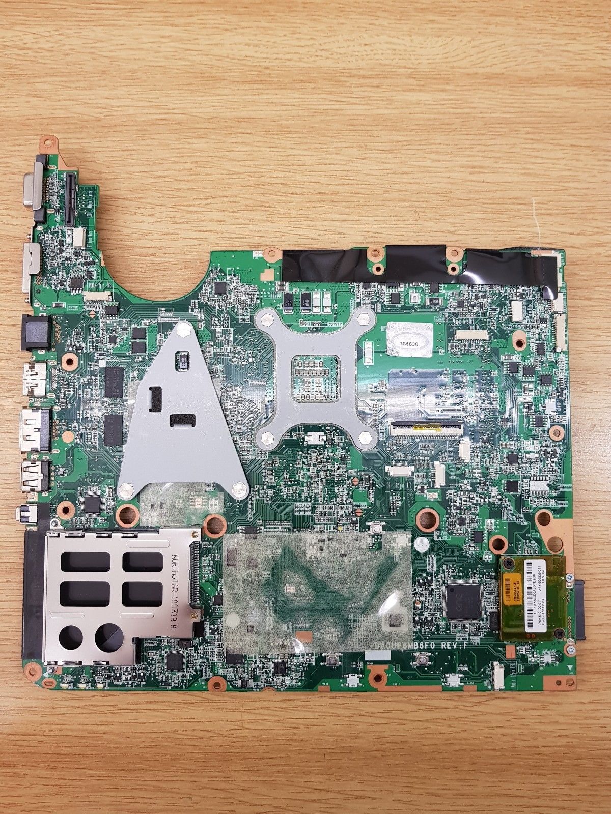 HP Pavilion DV6-2000 Motherboard 600817-001 DA0UP6MB6F0 *WORKING* Brand: Apple Form Factor: SSI CEB Socket