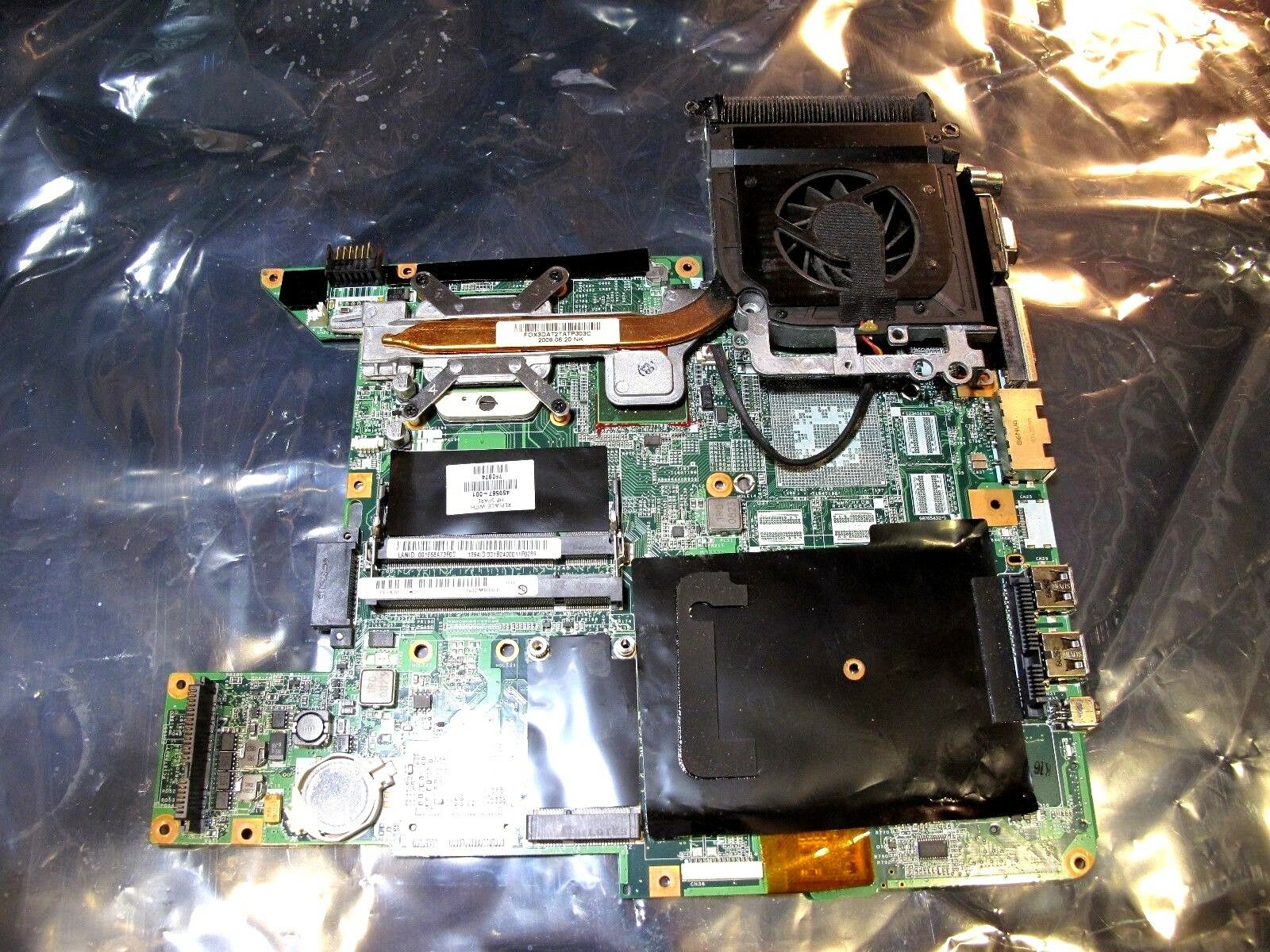 Hp Pavilion DV9700 Laptop Motherboard with cpu 31AT2MB00C0, DA0AT2MB8H0 CPU: AMD Athlon 64 X2 Number of Mem
