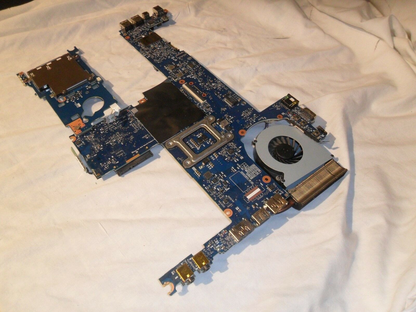 hp laptop motherboard 642758-001 with i5 processor Brand: HP Number of Memory Slots: 2 MPN: 642758-001 M